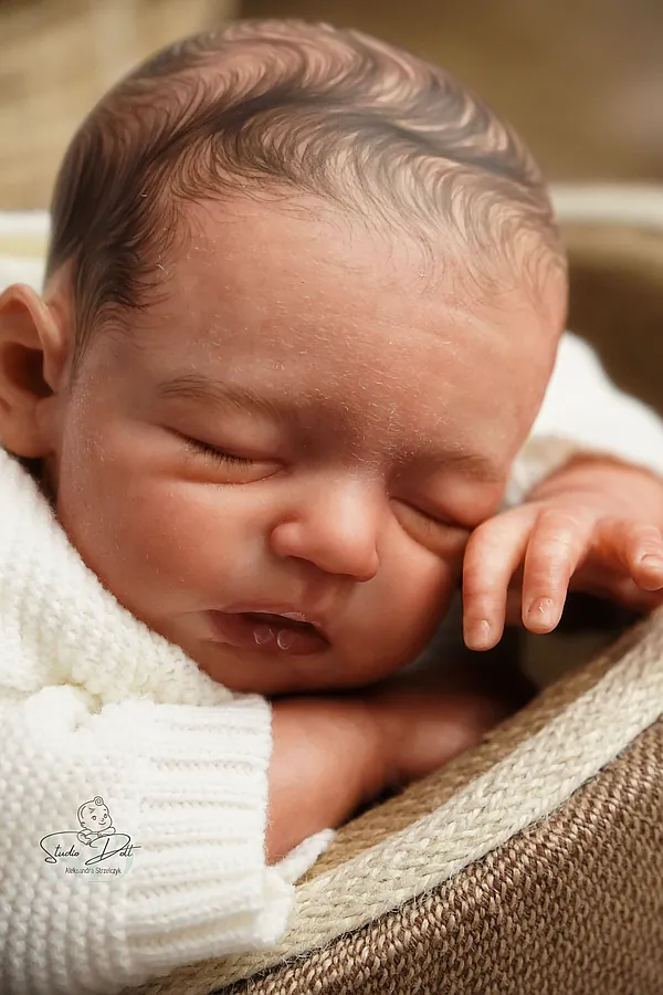 Noa — Handcrafted Reborn Baby Doll