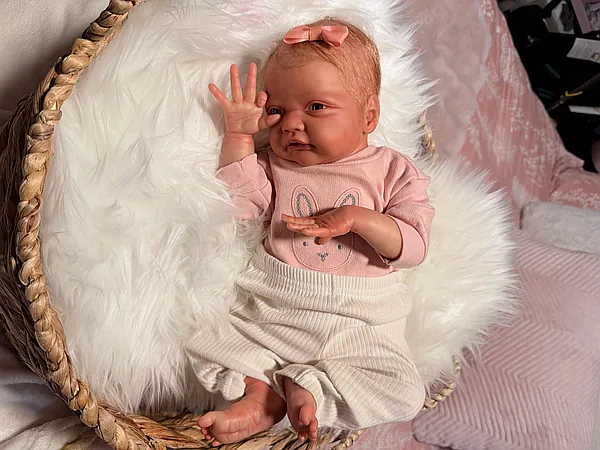 Gracie Mae First Sight