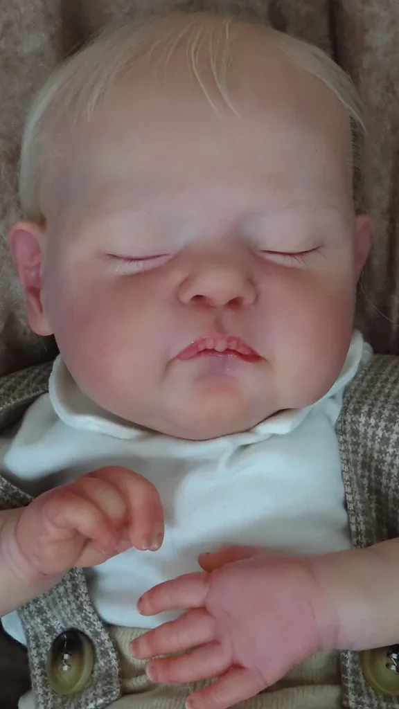 Noa — Handcrafted Reborn Baby Doll